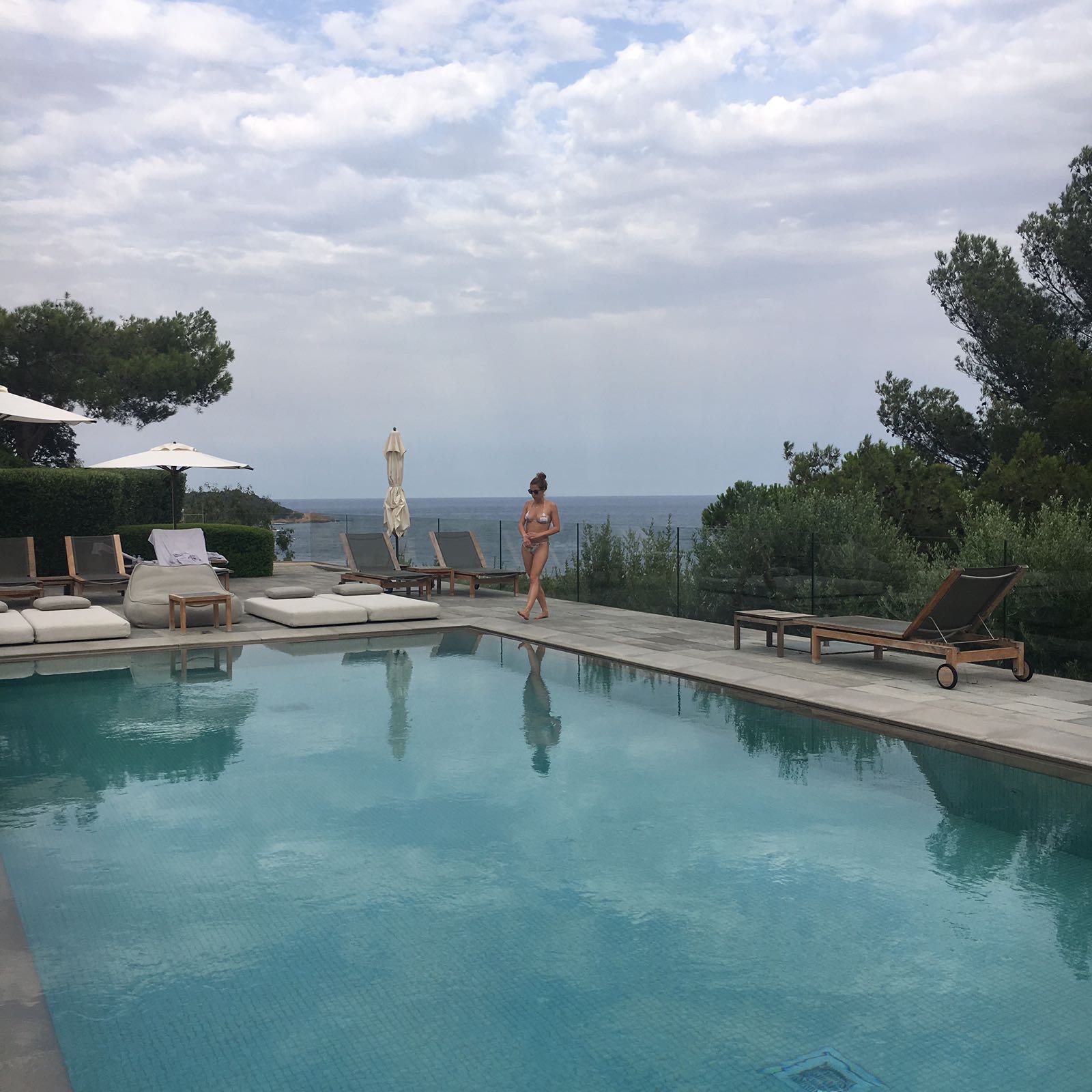la reserve ; ramatuelle ; saint-tropez ; hotel ; palace ; luxe ; trip ; travel ; holiday ; pool ; hotel luxe ; holidays ; swimming pool ; piscine 