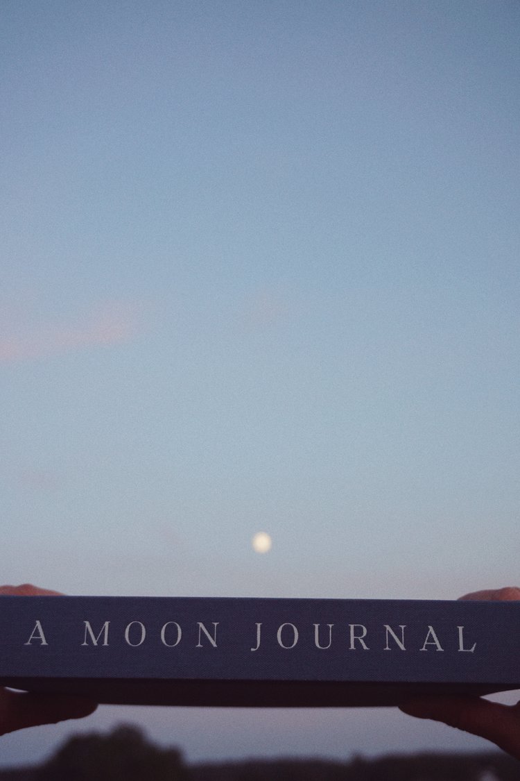 journal de lune ;cycle moon ; lune ; nouvelle lune ; new moon ;